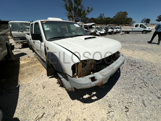NISSAN HARDBODY 4WD DC