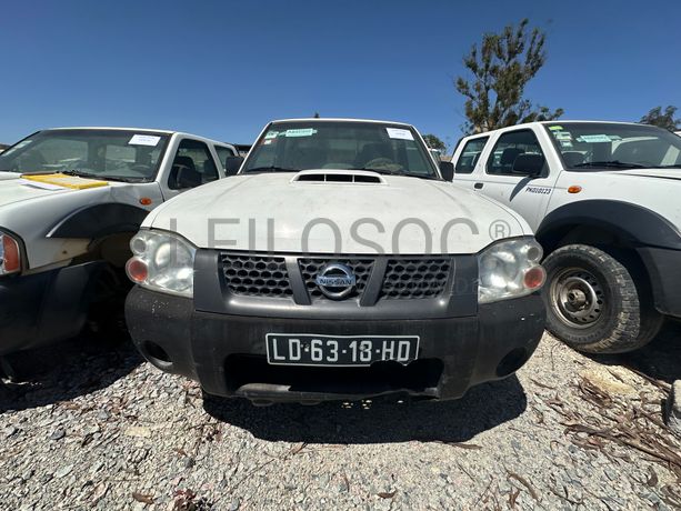 NISSAN HARDBODY 4WD DC
