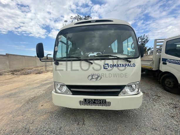 HYUNDAI, modelo COUNTY