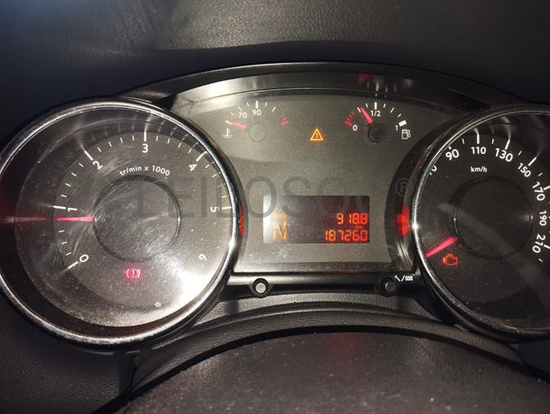 Peugeot 5008 · Ano 2011