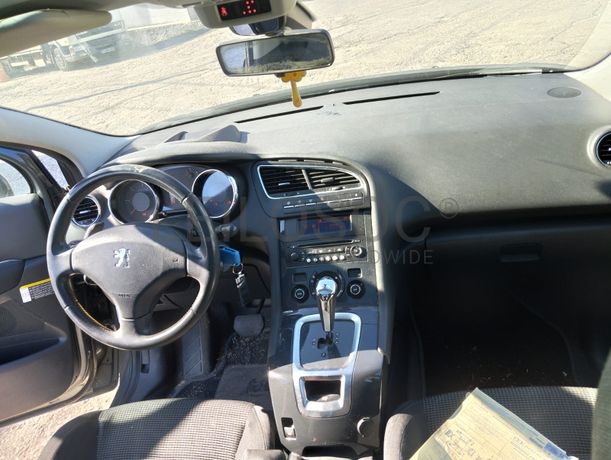 Peugeot 5008 · Ano 2011