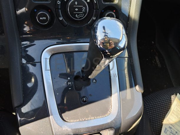 Peugeot 5008 · Ano 2011