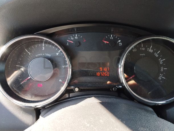 Peugeot 5008 · Ano 2011