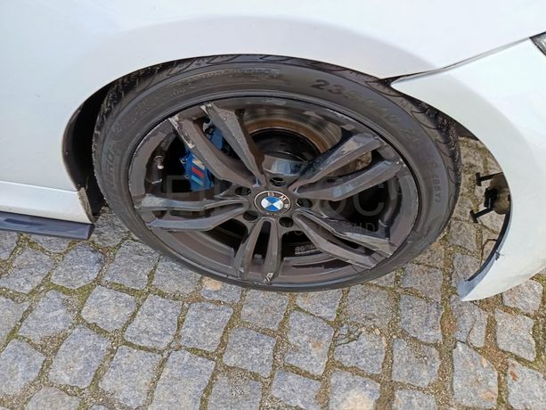 BMW 320D · Ano 2009