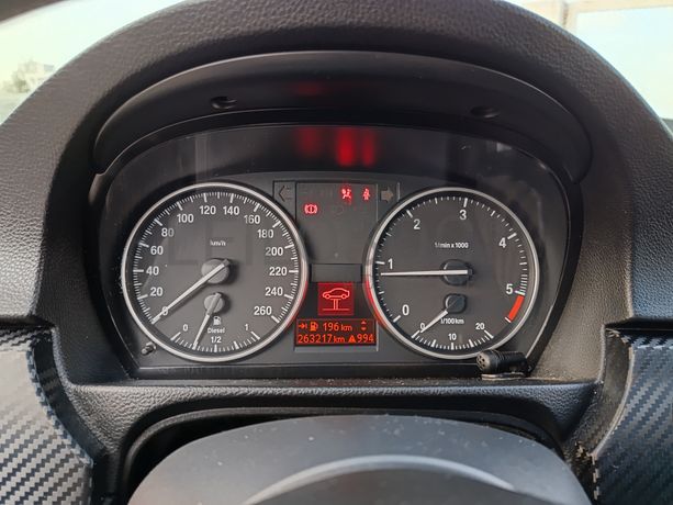 BMW 320D · Ano 2009