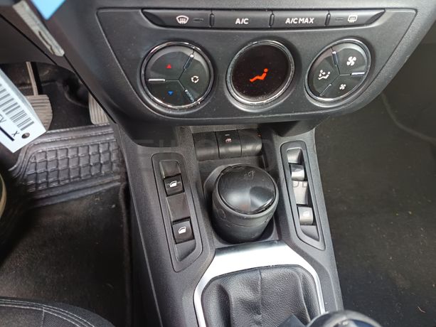 Citroën C-ELYSEE · Ano 2014