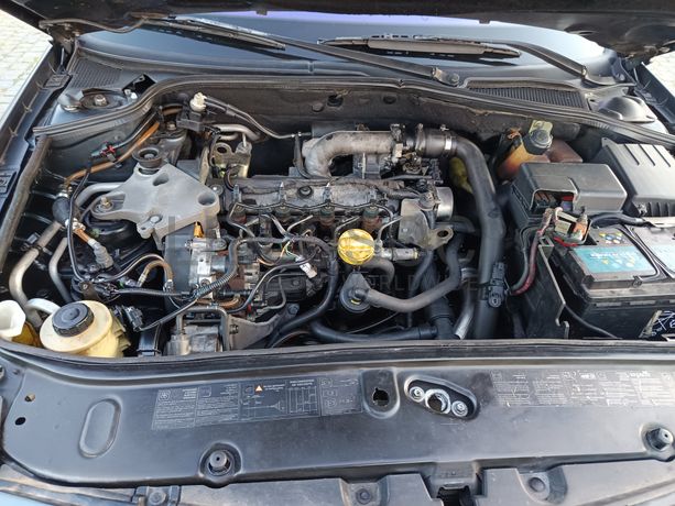 Renault Laguna · Ano 2005