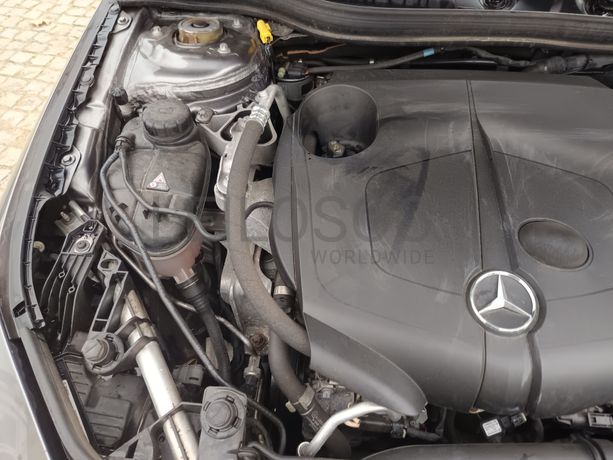 Mercedes-Benz 220 CDI · Ano 2016