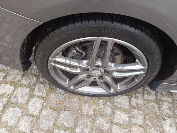 Mercedes-Benz 220 CDI · Ano 2016