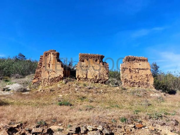 Terreno com 10 Hectares · Mértola