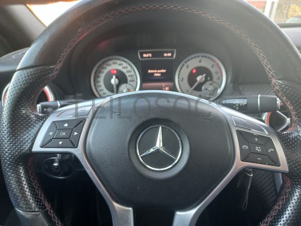 Mercedes-Benz A 180 · Ano 2014