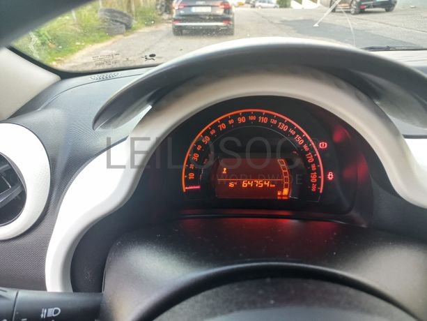 Renault Twingo · Ano 2018