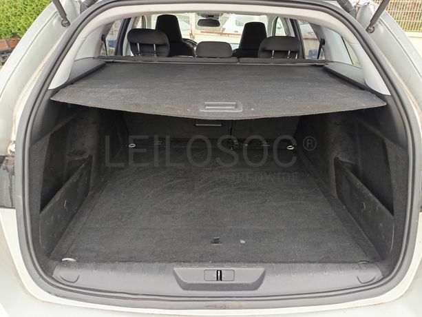 Peugeot 308 · Ano 2016