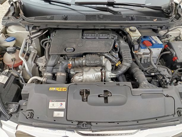 Peugeot 308 · Ano 2016