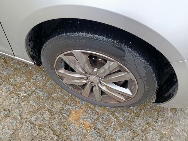 Peugeot 308 · Ano 2016