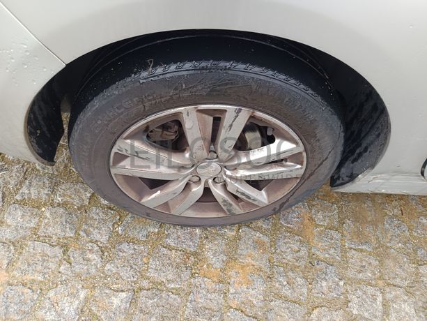 Peugeot 308 · Ano 2016