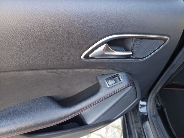 Mercedes-Benz CLA 200d · Ano 2018