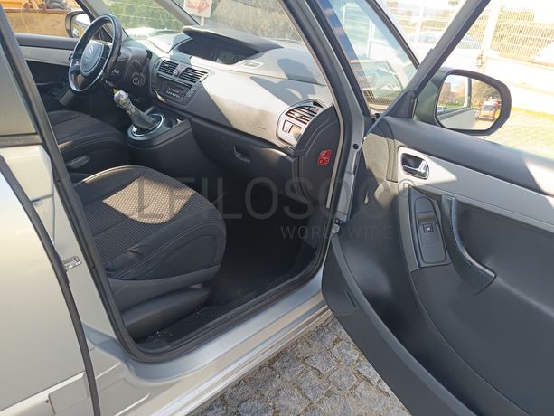 Citroën C4 Picasso · Ano 2010