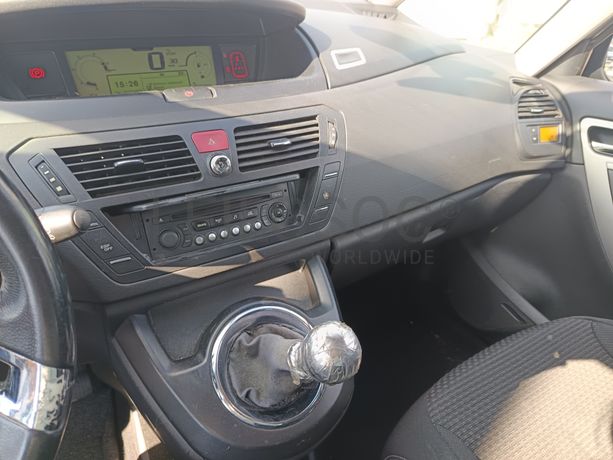 Citroën C4 Picasso · Ano 2010