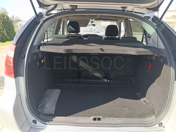 Citroën C4 Picasso · Ano 2010