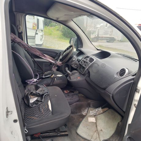 Renault Kangoo · Ano 2013