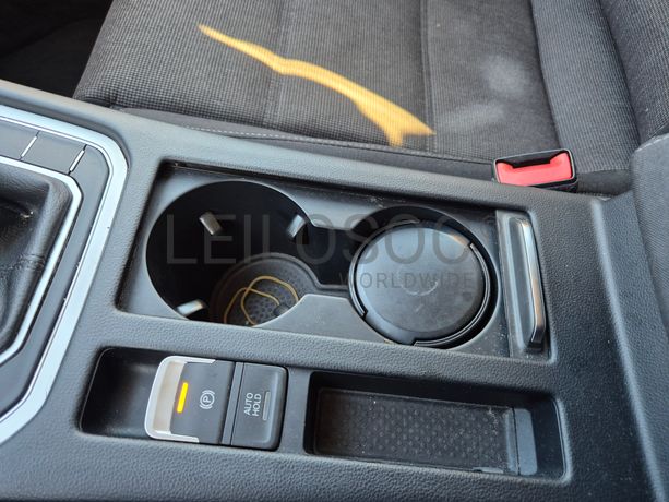 Volkswagen Passat Variant 1.6 TDI · Ano 2017