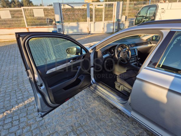 Volkswagen Passat Variant 1.6 TDI · Ano 2017