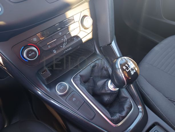 Ford Focus · Ano 2015