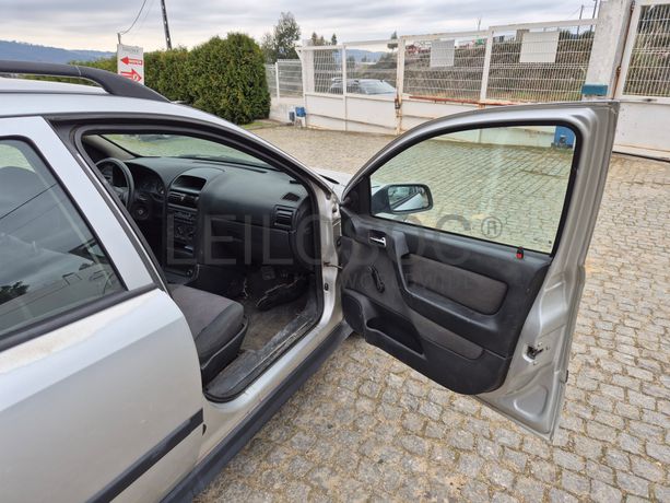 Opel Astra · Ano 2001