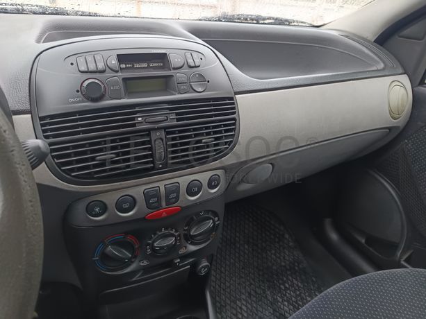 Fiat Punto · Ano 1999