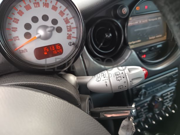 Mini Cooper S · Ano 2003