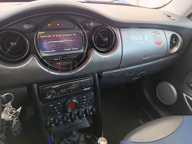 Mini Cooper S · Ano 2003