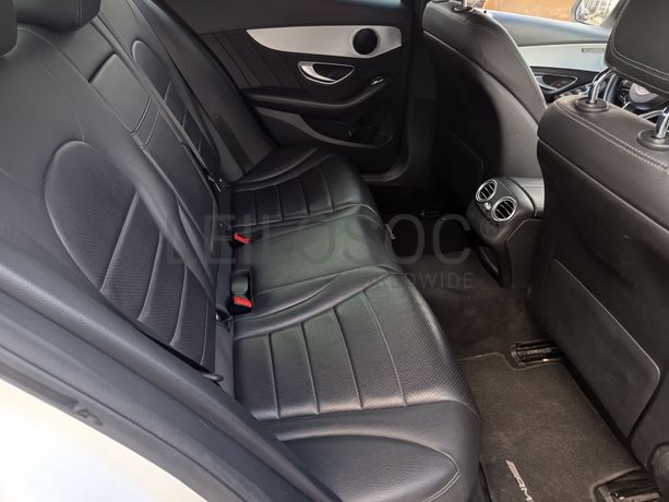 Mercedes-Benz C180D · Ano 2018