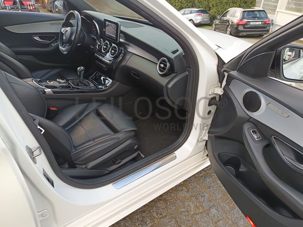 Mercedes-Benz C180D · Ano 2018