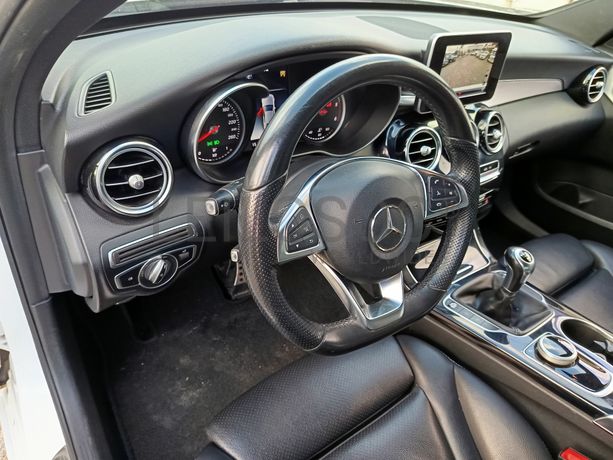 Mercedes-Benz C180D · Ano 2018