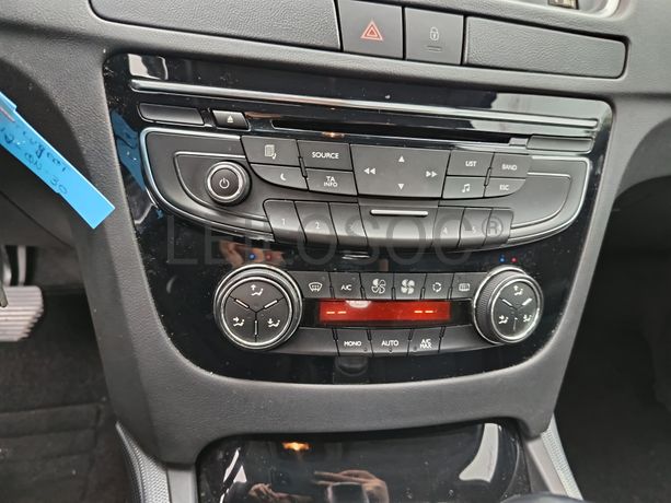 Peugeot 508 · Ano 2011