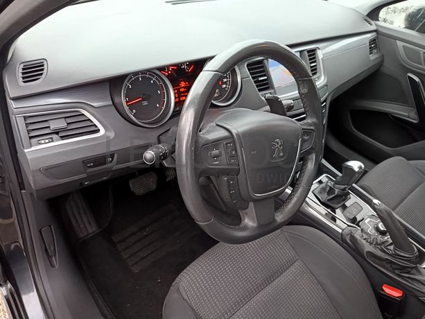 Peugeot 508 · Ano 2011