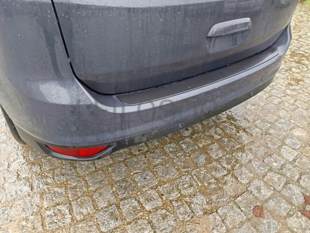 Ford Grand C-Max · Ano 2014 · 7 Lugares