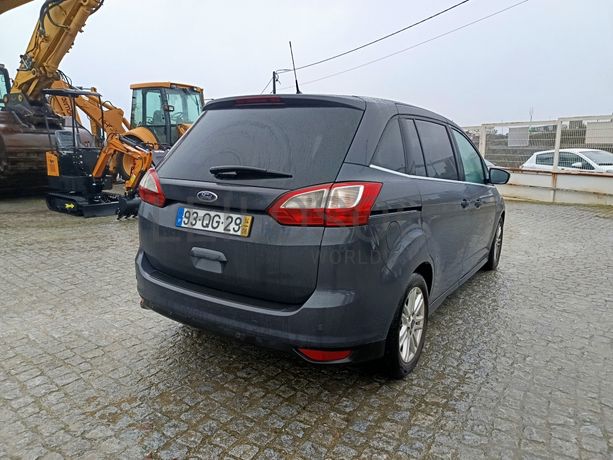 Ford Grand C-Max · Ano 2014 · 7 Lugares