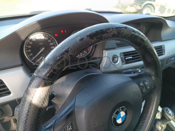 BMW 320D · Ano 2009