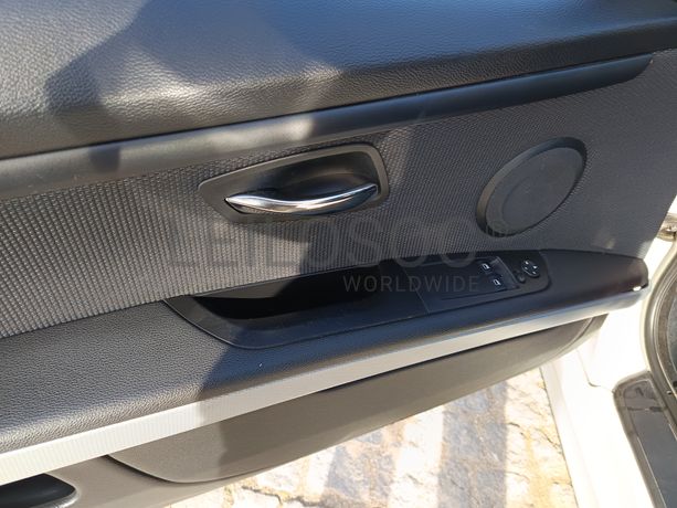 BMW 320D · Ano 2009