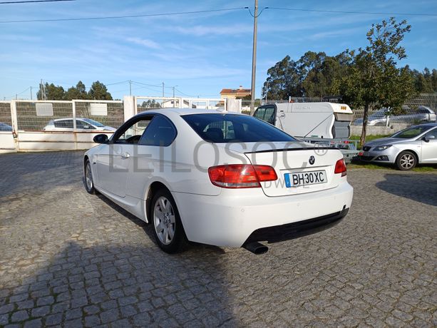 BMW 320D · Ano 2009