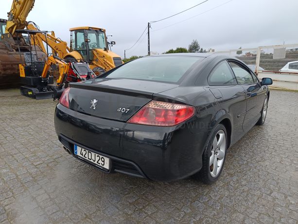 Peugeot 407 Coupé · Ano 2007