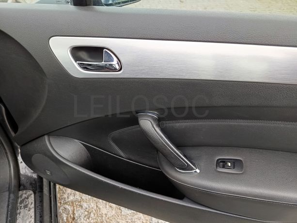 Peugeot 407 Coupé · Ano 2007