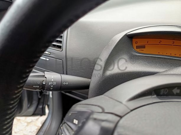 Citroën C4 · Ano 2008