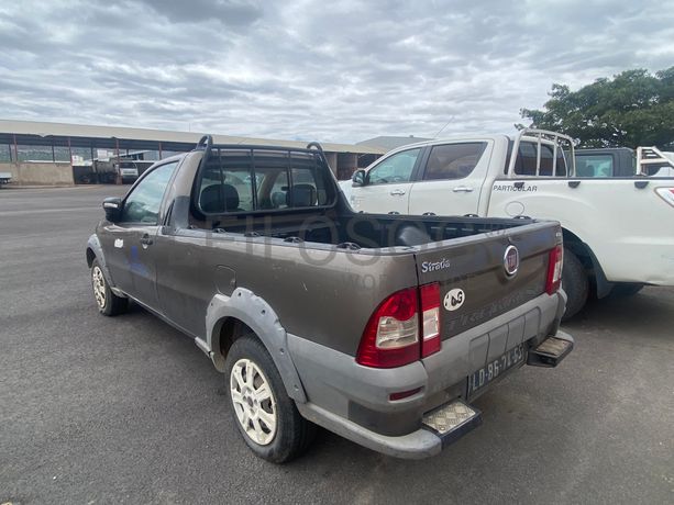 Ligeiro de Passageiro FIAT STRADA