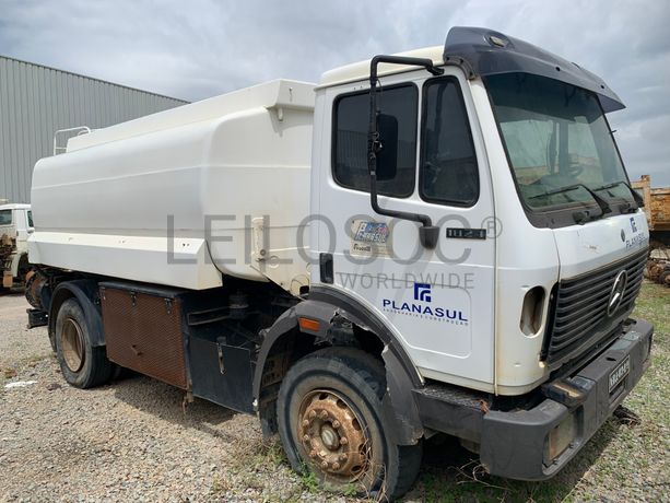 Camião Cisterna MERCEDES HD-KA329