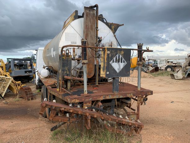 amião Cisterna Espagidor/Emulsão SCANIA 92