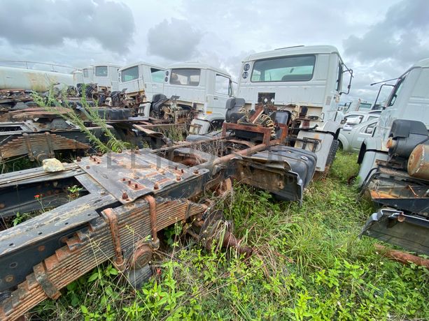 Camião Trator (Cavalo) VOLKSWAGEN Worker 31-310