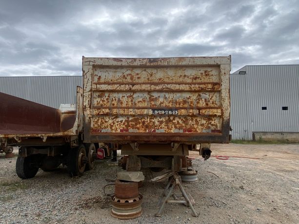 Camião Basculante VOLKSWAGEN Worker 31-310